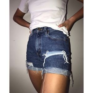 •levi denim shorts